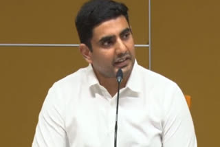 lokesh comments on jagan houses