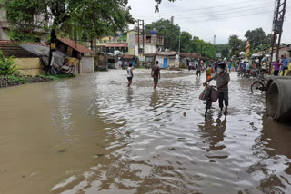 Submerged Kolaghat town during kaushiki amabashya