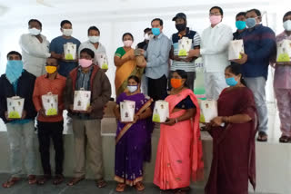 distribution of eco friendly clay ganesh idols at hanamkonda warangal urban district