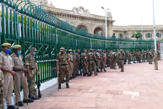 सपा के प्रदर्शन के बाद विधानसभा पर सुरक्षा बढ़ी