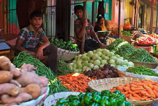 vegetable prices on the -sky due to heavy rain