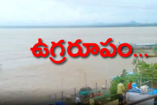 godavari flood level increasing at badrachalam