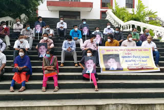 Karnataka State Government Doctors Association  Protest