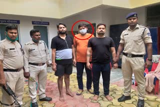Three accused including liquor mafia Sonu Pal arrested