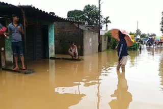 due-to-heavy-rain-in-sukma-flood-water-entered-peoples-homes