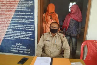 two criminal arrested in latehar, crime news of latehar, News of Latehar Manika Police Station, लातेहार मनिका थाना की खबरें, लातेहार में दो अपराधी गिरफ्तार, लातेहार में अपराध की खबरें