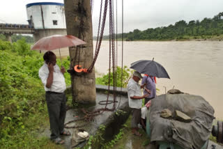 दामोदर नदी का बढ़ा जलस्तर