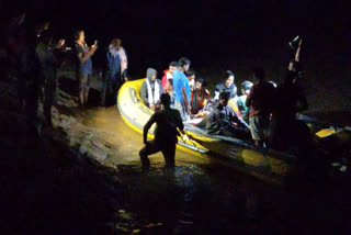 Rescue of stranded people