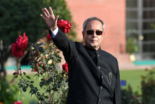 Pranab Mukherjee remains unchanged. He is deeply comatose -Army Hospital (R&R)