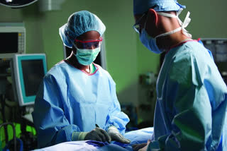 Doctors at Delhi's Indraprastha Apollo hospital remove 50 kg ovarian tumour