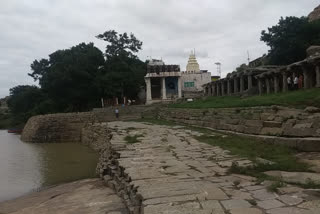 Hampi Monuments are clearly visible because Tunga Flood Level Reduced