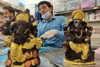 Lord Ganesha idols with chocolate