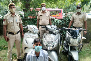 dwarka south police arrested auto lifter