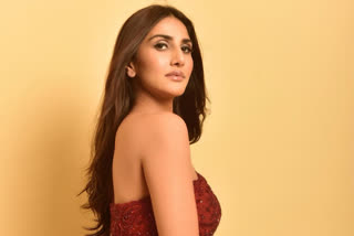 Vaani Kapoor turns 32, says birthdays are incomplete without family