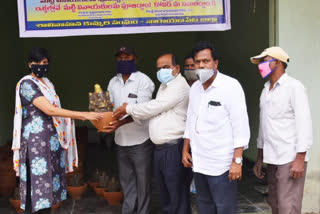 naryanapet district collector distributed clay ganesh idols