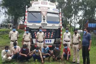 animal smuggler arrested