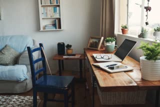 'घर से काम' के कारण बढ़ी किराये पर ऑफिस के फर्नीचर की मांग: विशेषज्ञ