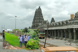 ytda vice chairman kishan rao visited yadadri temple