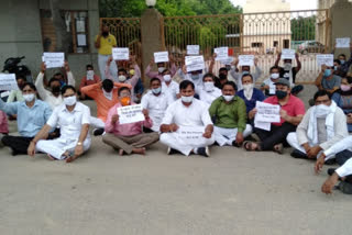 Parents protest in front of private school in Sector Alpha One of Greater Noida