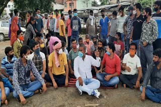 meeting of shopkeepers of baba dham temple in deoghar