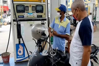 Petrol prices increased by 1 rupees 25 paise in a week in haryana