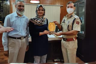 Martial Art player felicitated by awantipora police