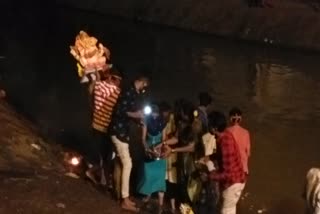 ganesha-immersed-in-bellary-on-third-day