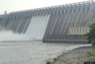 nalgonda district Nagarjunasagar reservoir 6 gates lifted