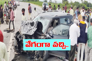 Car accident One died 8 members injured at nagarkurnool district