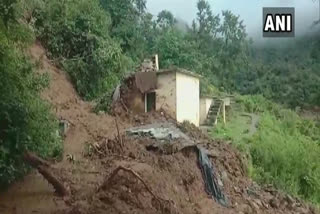 Uttarakhand cloudburst: One dead  3 injured after house collapses in Chamoli District  ഉത്തരാഖണ്ഡിൽ മേഘവിസ്‌ഫോടനം  ഒരാൾ മരിച്ചു