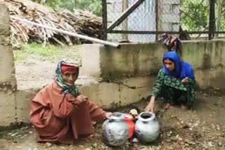 مقامی آلودہ پانی پینے پر مجبور