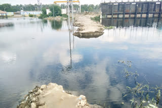 Chhath Ghat of Ambedkar Palace situated at Nangli Dairy became a dirty water pond