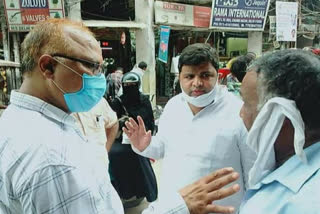 City SP Zone Chairman Mohammed Sadiq visited the Bally Maran Assembly of Delhi