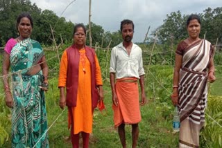 Munesh Mahato becomes successful farmer from laborer in ranchi