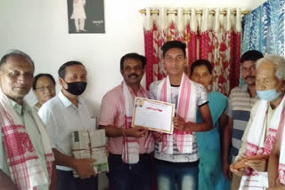 Educational award distribution ceremony of Moran Nitaipukhuri Higher secondary