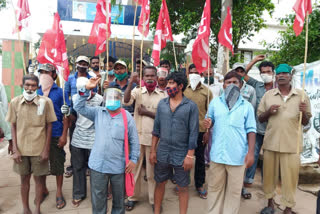 Concern of sanitation workers in Shringavarapukota vijayanagaram district