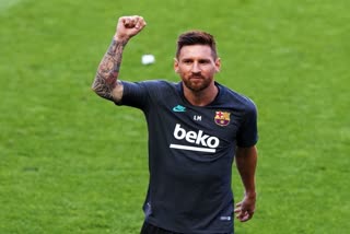 messi-to-etihad-father-in-manchester-for-discussions
