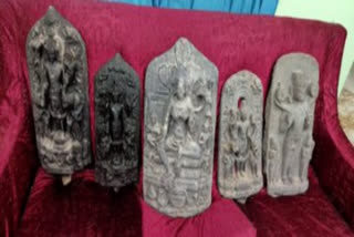 ANTIQUE IDOLS