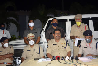 two journalist arrested at vishakapatnam