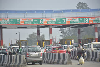 FASTag made mandatory for availing discounts on NH toll plazas