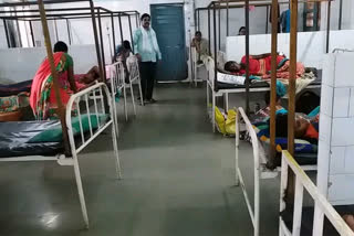 lack of bed in corona hospital in janjgir champa