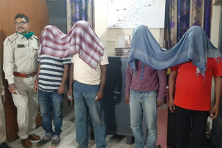 Four people arrested with checks worth 56 crore in ranchi