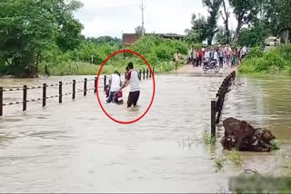 Jamuniya sewer over boom