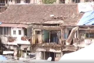 Nagpada  Mumbai  Building collapse  തെക്കൻ മുംബൈയിൽ നിർമാണത്തിനിടെ കെട്ടിടം തകർന്നു വീണു  തെക്കൻ മുംബൈ