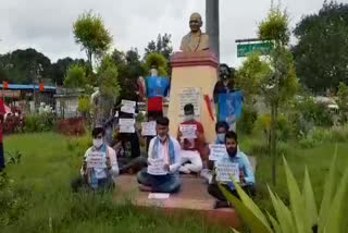 NSUI fasts for a day in protest against JEE NEET exam