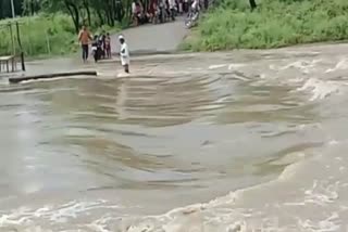 River drains flood after rain