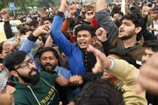 hc may hear petitions seeking investigation in Jamia violence case