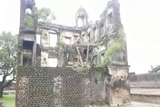 The roof of Bakhtawar Singh's palace sunken