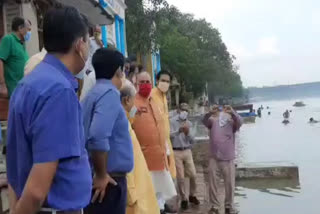 mayor visits yamuna ghat