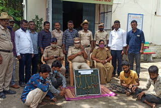 ಕಲಬುರಗಿ ಕಳ್ಳರ ಬಂಧನ4 Theft arrested in Kalaburgi